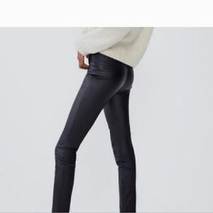 ERIC Dressy Croc Snake Print Embossed Pants Size 6 Black